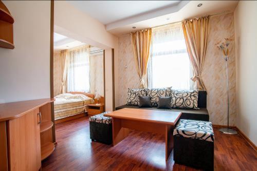 Раѝ Hotel Hisarea Exterior foto